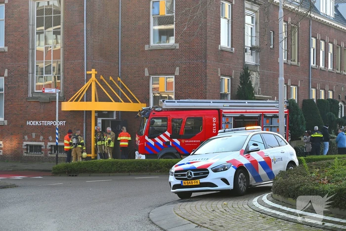 Meerdere brandweerwagens ingezet voor woningbrand