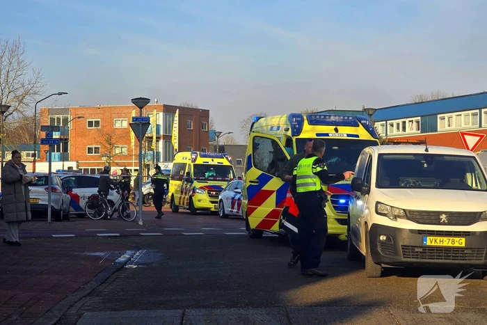 Traumahelikopter landt in woonwijk