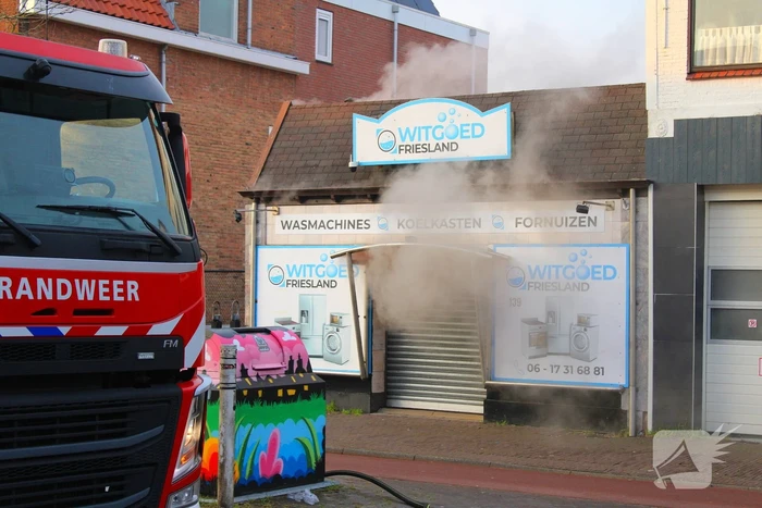 Flinke rookontwikkeling bij brand in winkel
