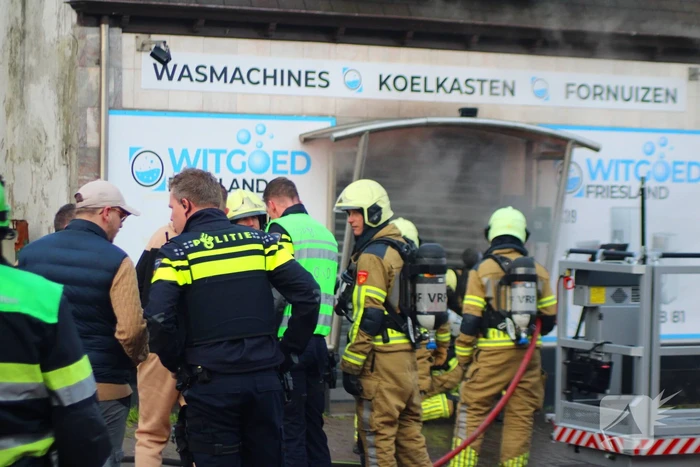 Flinke rookontwikkeling bij brand in winkel