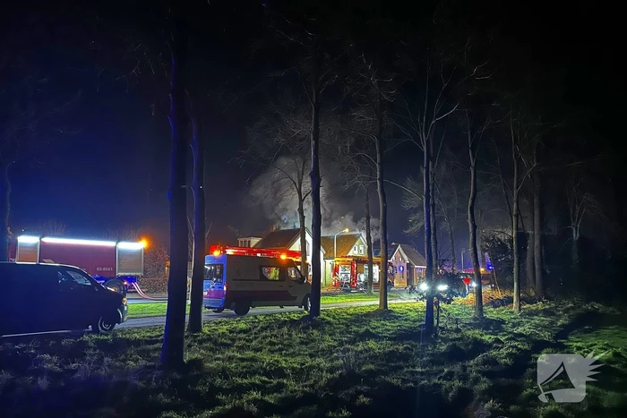 Dode, explosie en grote brand in woning