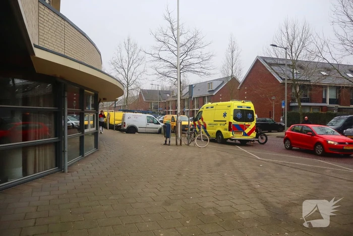 Hulpdiensten groots ingezet voor een brommobiel te water