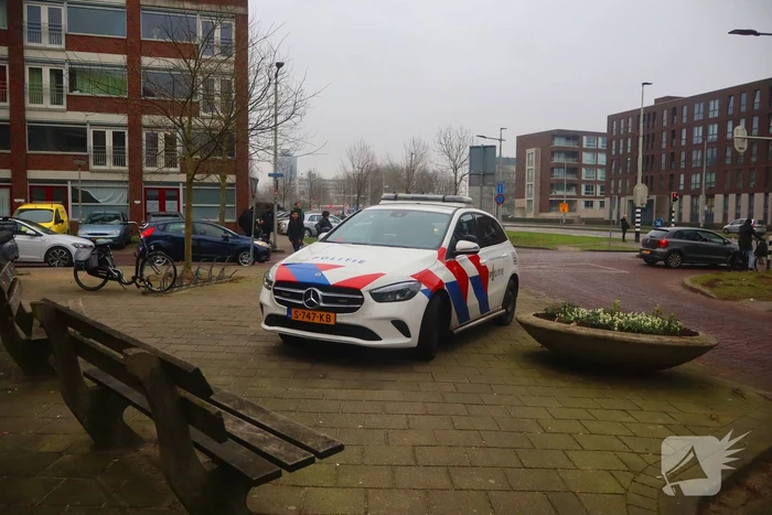 Hulpdiensten groots ingezet voor een brommobiel te water