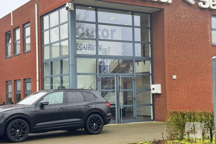 Invallen en arrestaties om drugshandel