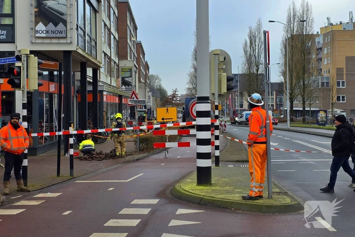 Brandweer schaalt groter op bij gaslekkage