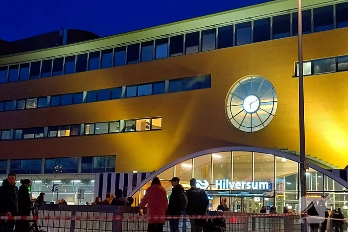 Brand in kantoorgebouw boven station
