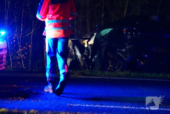 Trekker en auto in botsing