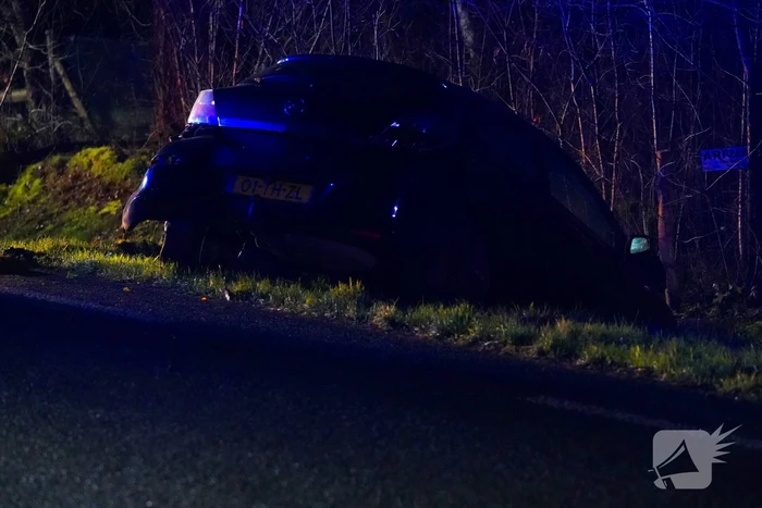 Trekker en auto in botsing