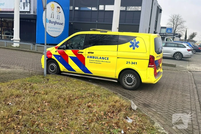 Fietser aangereden op kruising door automobilist