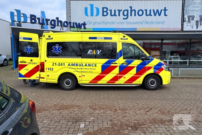 Fietser aangereden op kruising door automobilist