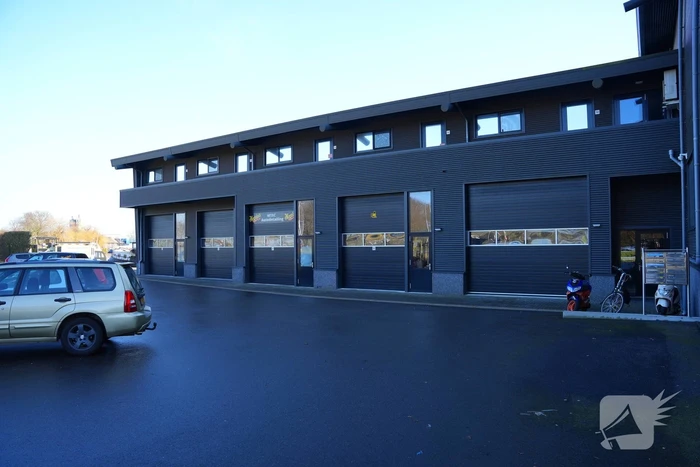 Kantoorunits verzegeld na illegale bewoning
