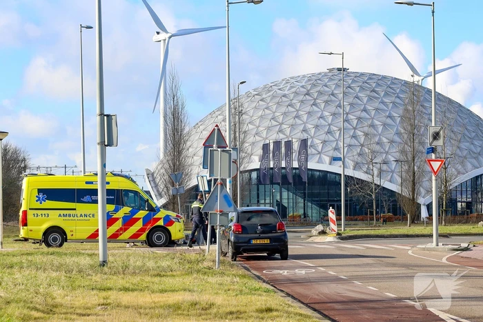 Scooterrijder gewond bij botsing met auto