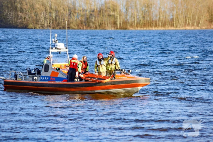 Grote zoekactie naar persoon te water