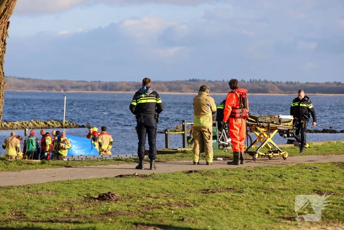 Grote zoekactie naar persoon te water