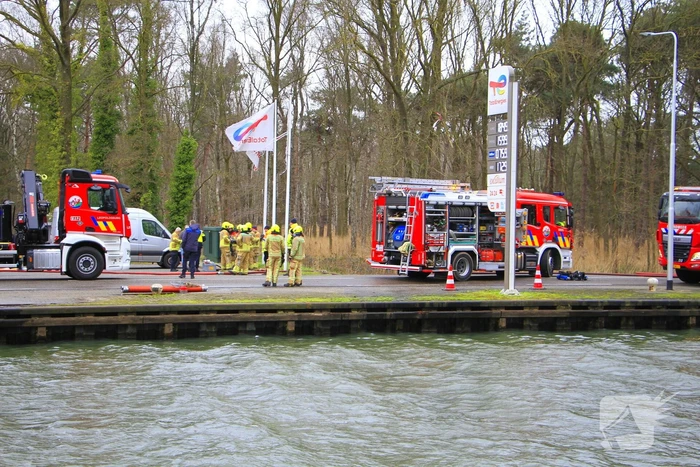 Flinke rook ontwikkeling bij grote brand