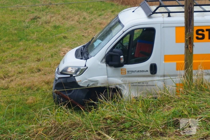 Flinke schade na ongeval op kruising