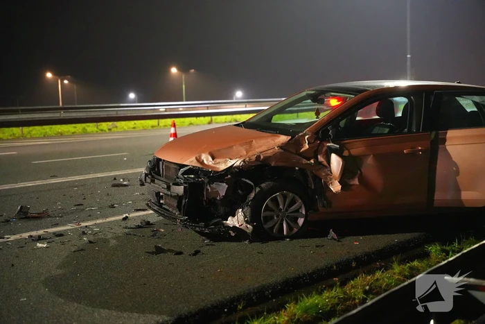 Forse schade na ongeval op snelweg