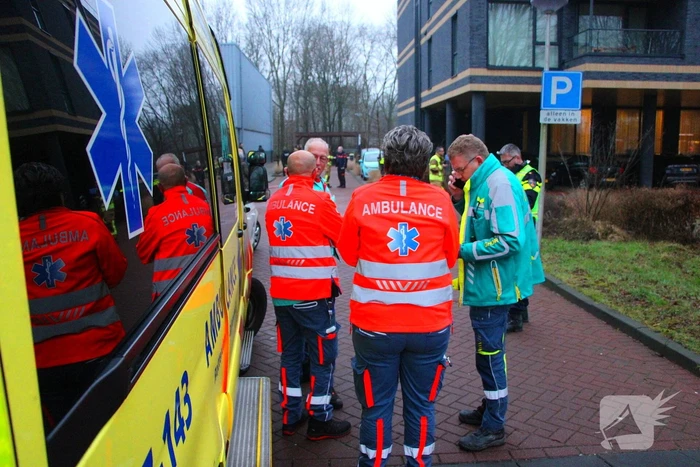 Flinke rook ontwikkeling bij grote brand in appartement