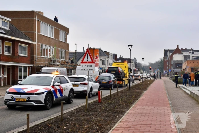 Twee voertuigen geborgen na kop-staartbotsing