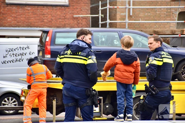 Twee voertuigen geborgen na kop-staartbotsing