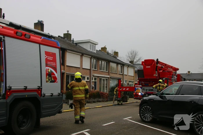 Schoorsteenbrand, brandweer grijpt snel in