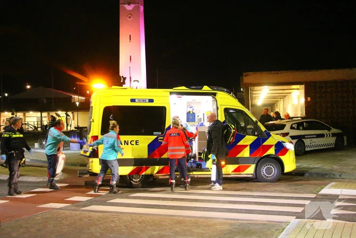 Traumateam assisteert bij medische noodsituatie