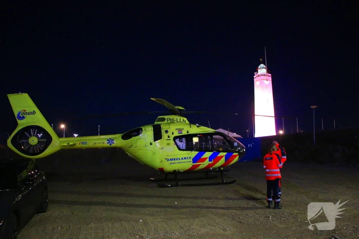 Traumateam assisteert bij medische noodsituatie