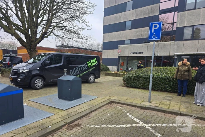 Rook in pand door slijpwerkzaamheden