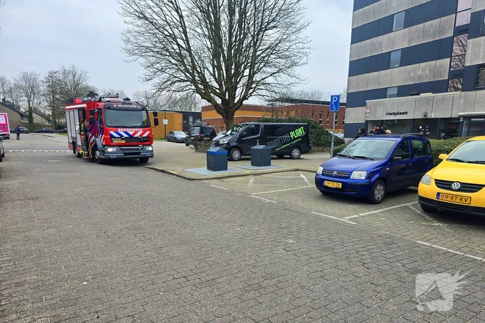Rook in pand door slijpwerkzaamheden