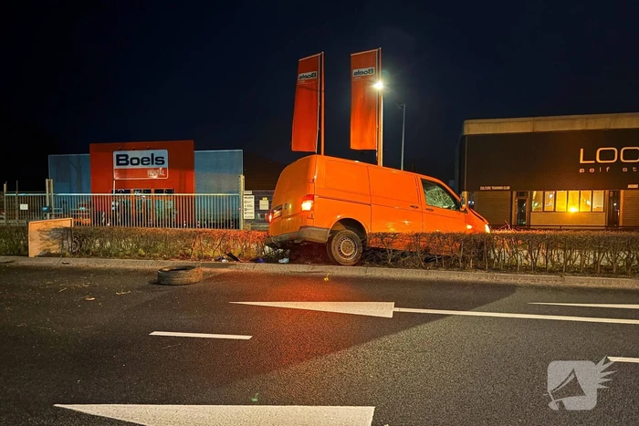 Bestuurder neemt taxi na ongeval