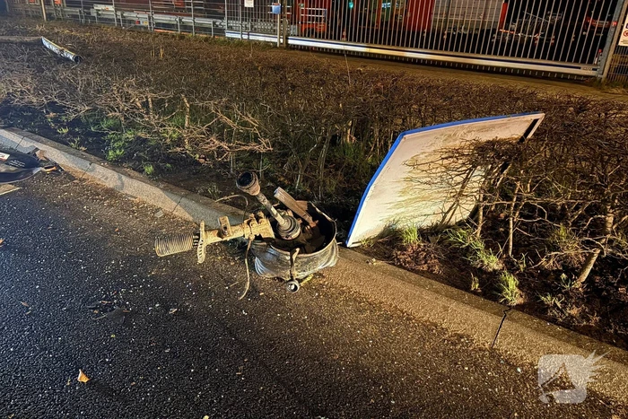 Bestuurder neemt taxi na ongeval