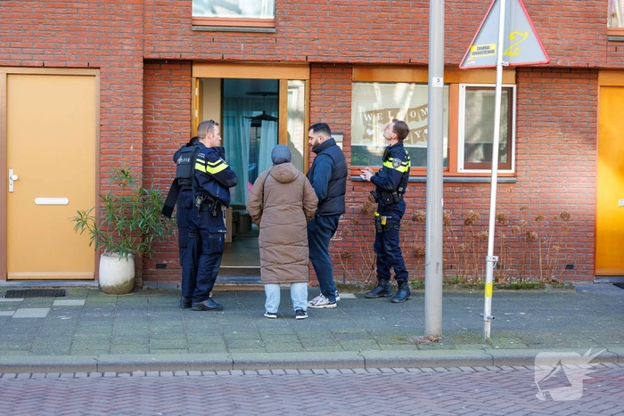 Woningoverval blijkt inbraak, politie doet onderzoek