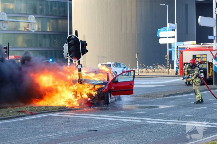 brand australiëhavenweg amsterdam
