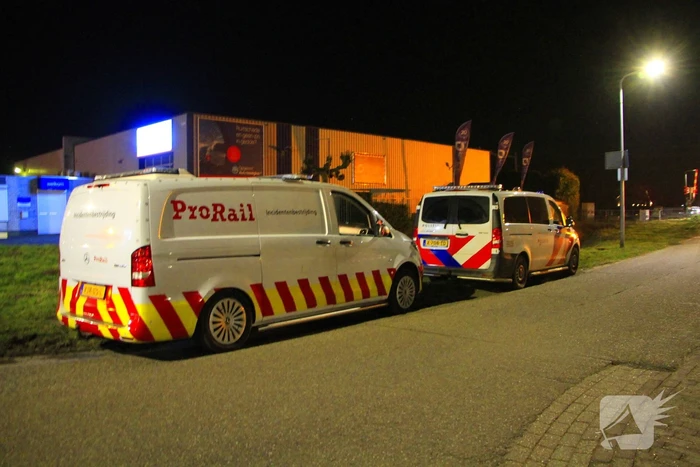 Treinverkeer stilgelegd vanwege aanrijding op spoor