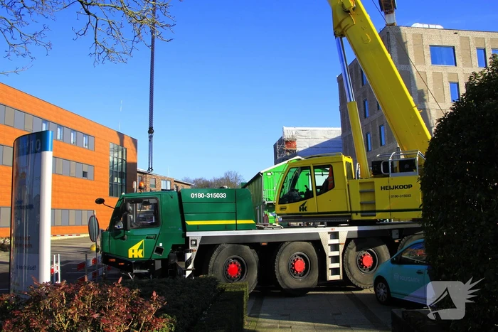 Torenkraan bij nieuwbouw ziekenhuis wordt verwijderd