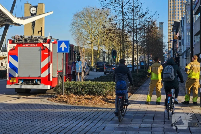 Brandweer doet onderzoek naar gaslucht