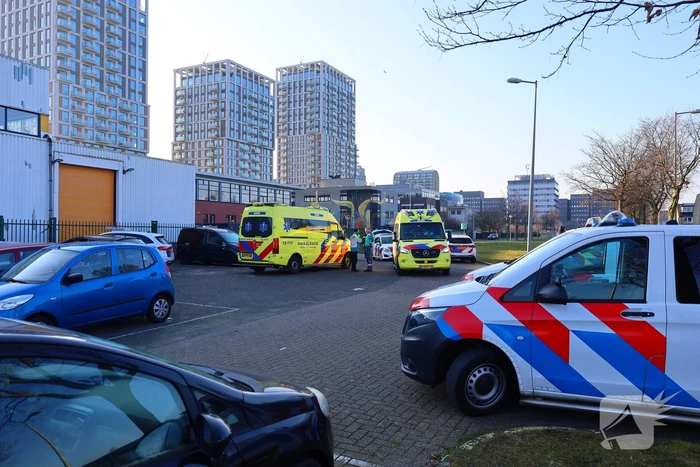 Politie doet onderzoek naar steekpartij