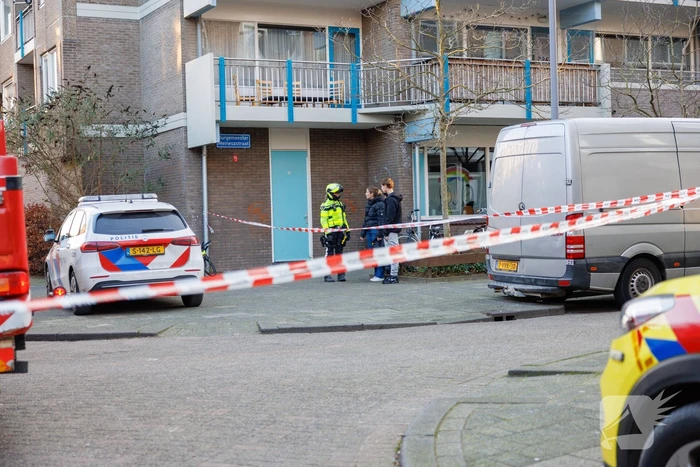 Meerdere brandweer eenheden ingezet bij woningbrand