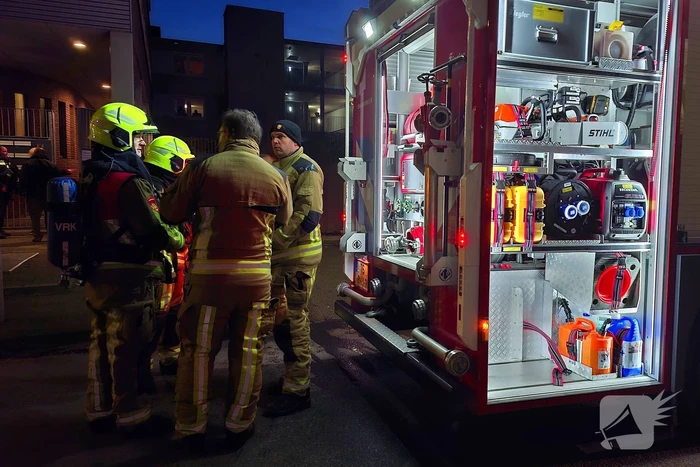 Brandweer ingezet voor brandende kerstboom