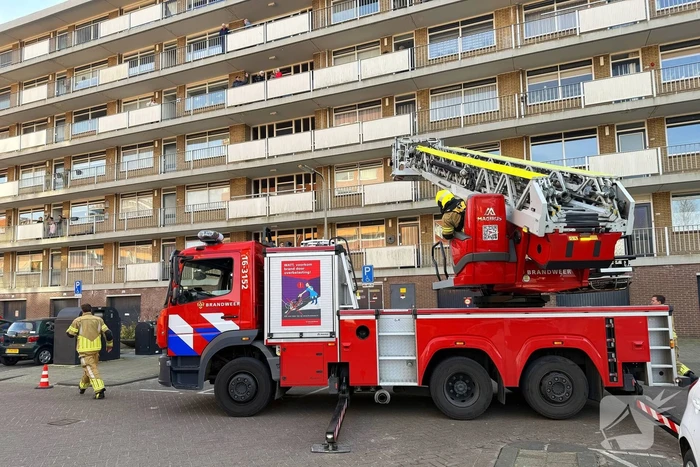 Brand in keuken van flatwoning op vijfde etage
