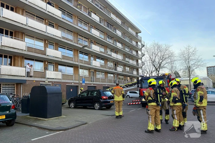 Brand in keuken van flatwoning op vijfde etage