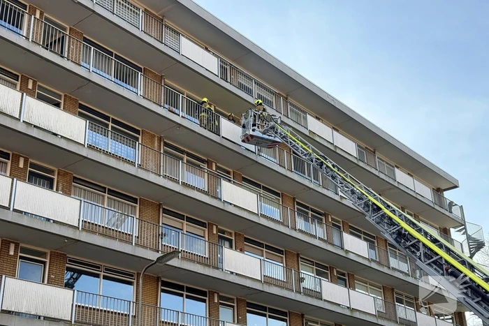 Brand in keuken van flatwoning op vijfde etage