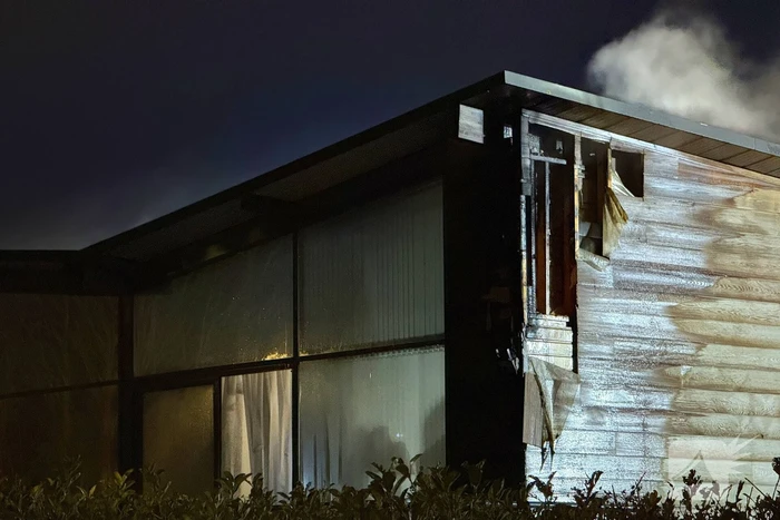 Veel schade door brand in bedrijfspand
