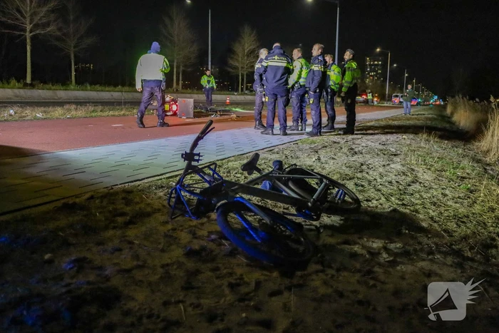 Meerdere gewonden bij aanrijding tussen fietser en scooterrijder