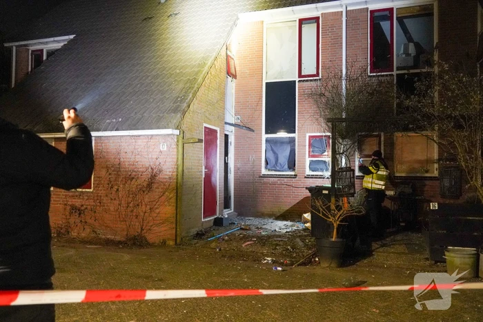 Veel schade aan woning door explosie