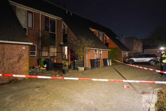 Veel schade aan woning door explosie