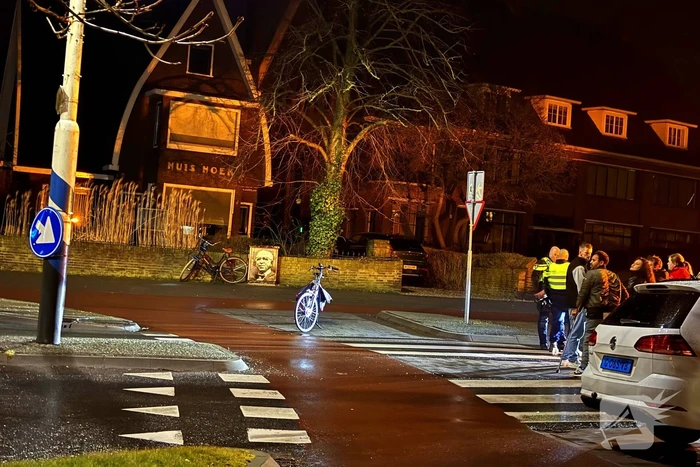 Aanrijding tussen taxi en fietser