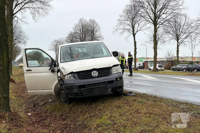Zwaargewonde na ongeval op beruchte weg