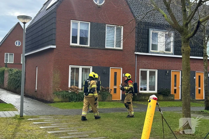 Brand op bovenverdieping geblust door brandweer