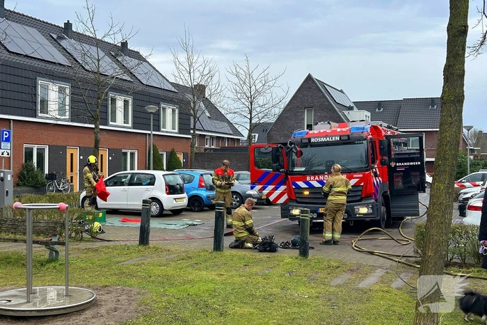 Brand op bovenverdieping geblust door brandweer